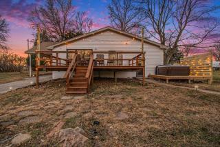 Hot Tub | Sleeps 24 | Game Room | Near Zoo - 4