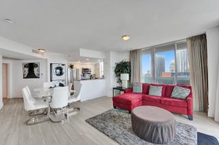 Spacious 2BR in Miami Bay Views plus Balcony - 8