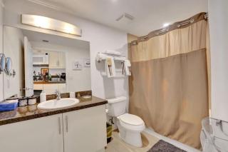 Arya Hotel Studio Views plus Kitchenette plus Parking - 8