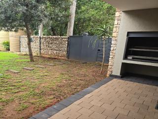 Crane's Nest - Luxury Ground - 8