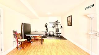 Luxurious 2BR Movie Theater Game Room Full Kitchen Gym - 1