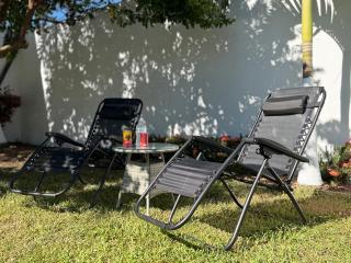 Zeus Guest house & Car Rental Free SJO Airport Shuttle-NATIONWIDE PRÍVATE SHUTTLE SERVICE - 3