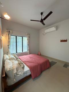 Grha -A Quiet 3BHK Home Among the Locals, with a Plunge Pool - 8