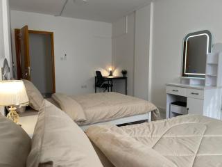 Furnished 2BR Central Al Ain - 9