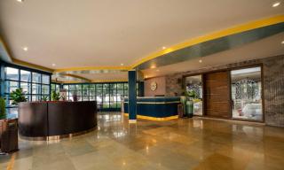 Shoreland Leisure Stays - 3