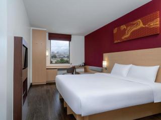 Ibis Bangkok Riverside - 3