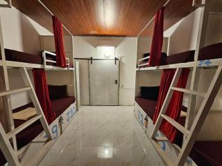 T&V Hostel Bar and Restaurant - 7