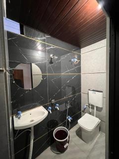 Hotel Aashray Inn - 5