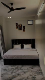 Hotel Aashray Inn - 1