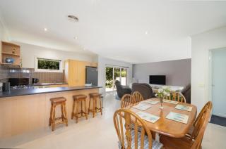 Blue Bird Villa Hamilton - 3