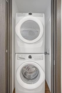 Miami 3BR Retreat City and Bay Views - 2