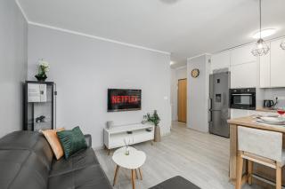 Lumina 3-room apartment near the train station - 5