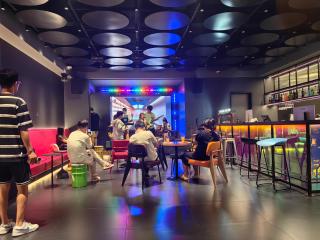 Lion Youth Hostel - 1