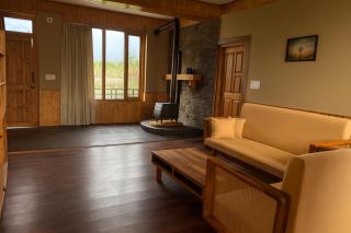 Odbostays Manali - 1
