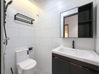 Rooms at Jalan Tekun 3mins Walk to Pelangi Plaza - 8