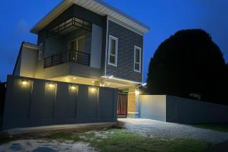 Grand Chalong Family House - 8