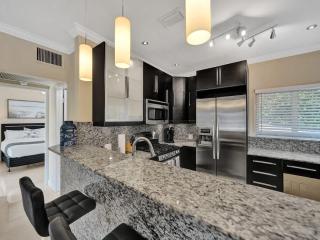 Beach Isles Modern 1BR in Fort Lauderdale with Patio - 6