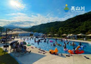 Lands & Stream Resort Park - Camping - 3