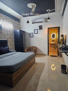 Welina Shree Hotel - 5