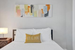 Rustic Retreats Cozy 1BR for 2 guests minutes from Las Olas - 6