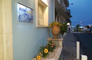Hotel Villa Nefele - Giardini Naxos - 9