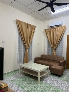 Mumtaz Beach Homestay 2 - Dungun - 9