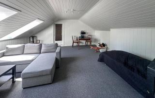 4 Bedroom Cozy Home In Farsund - 1