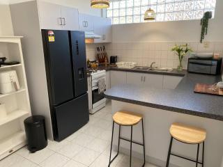 Cozy House ideal location - 6