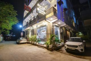 Hotel Airlift at Delhi Airport - 4