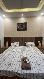 Visitor luxurious stop - 5