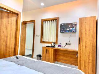 Hotel Betwa Sarowar - 7