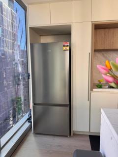 Luxury 2-Bedroom Apartment in the Heart of Melbourne - 1