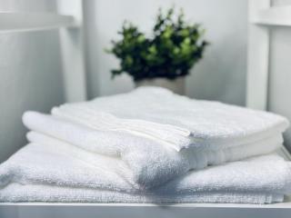 Near Airport -BGY BERGAMO AIRPORT STAY - Free WIFI - 6