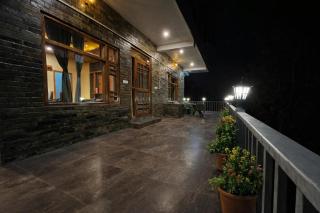 Ishana Mukteshwar - Luxurious Villas - 6