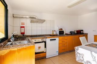Charming 3 Bedroom House in Estreito da Calheta, Portugal - 2