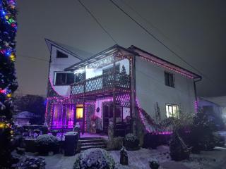 Апартаменти У Кузьмича чотирикімнатні - 0