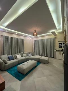 Dim de Lights Jinja - 3