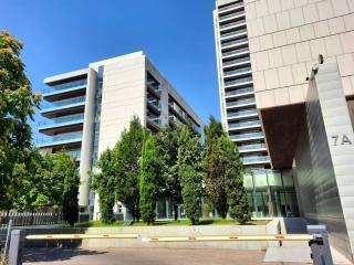 Arcul de Triumf residence Private Parking Netflix - 9