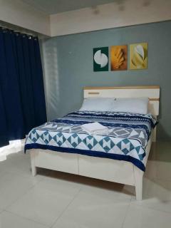 Neri Ann's Comfort Escape - 1