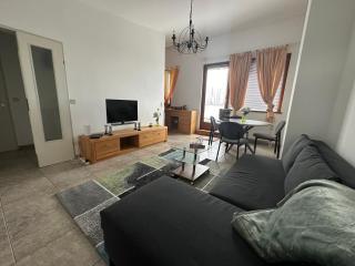 Modern apartment in Vienna 22 - private parking - 0