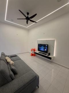 Lucky 7 Homestay - 0