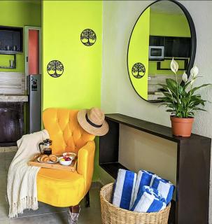 Family Escape l Sleeps 8 l 500m beach l AC l Kitchen l Wifi l Value Stay 3B4B - 3