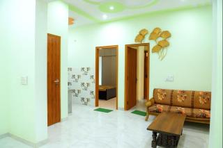Entire home in Modipuram - 8