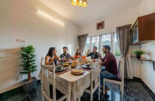EKOSTAY - Moonlight Villa - 1