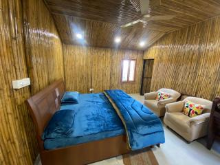 THE HUT Farmhouse sector 84 Mohali for parties and functions - 7