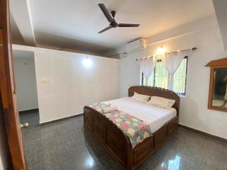 Gawde family house - 4