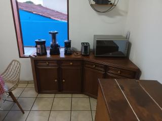 Sobrado sustentavel e ecológico alugo casa de hóspedes setor campinas - 1