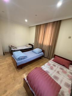 Rova Home & Hostel - 4