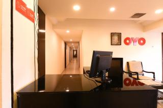 OYO Flagship 27889 Akshaya Pride - 3