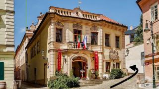 Romantic Apt with Secret Terrace - Old Town Prague - 0